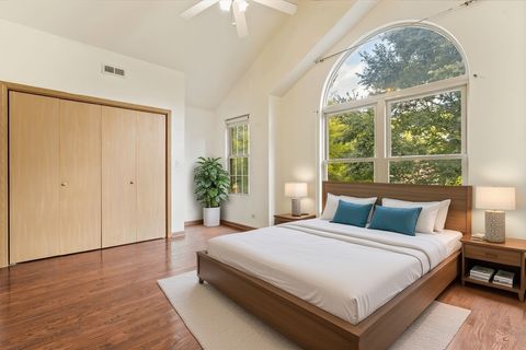 Tiny photo for 6852 S MICHIGAN Avenue, Chicago, IL 60619 (MLS # 12505477)