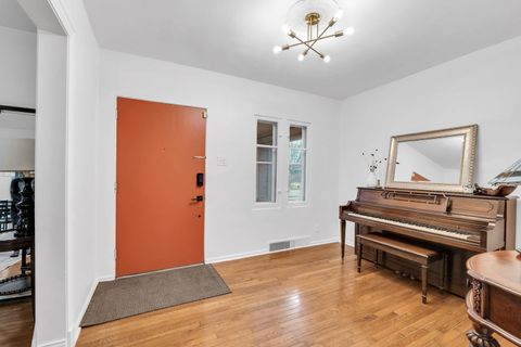 Tiny photo for 738 Woodbine Avenue, Oak Park, IL 60302 (MLS # 12579814)