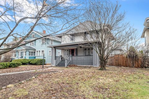 Tiny photo for 738 Woodbine Avenue, Oak Park, IL 60302 (MLS # 12579814)