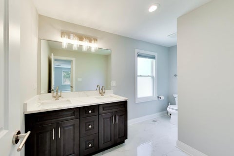 Tiny photo for 5502 Groveside Lane, Rolling Meadows, IL 60008 (MLS # 12717050)