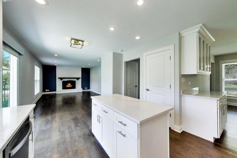 Tiny photo for 5502 Groveside Lane, Rolling Meadows, IL 60008 (MLS # 12717050)