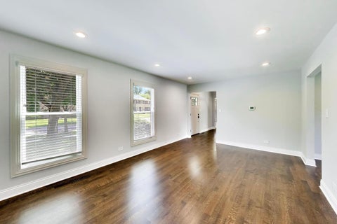 Tiny photo for 5502 Groveside Lane, Rolling Meadows, IL 60008 (MLS # 12717050)