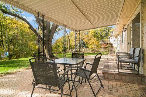 Tiny photo for 3780 N FIRESTONE Drive, Hoffman Estates, IL 60192 (MLS # 12491669)