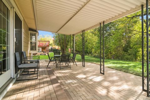 Tiny photo for 3780 N FIRESTONE Drive, Hoffman Estates, IL 60192 (MLS # 12491669)