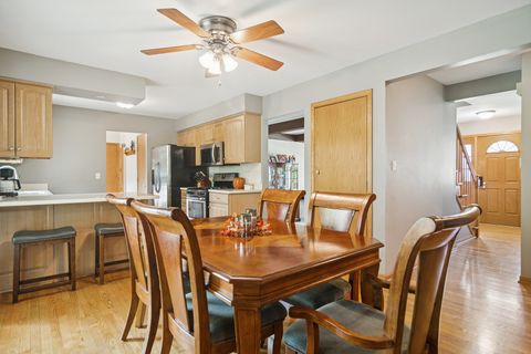 Tiny photo for 3780 N FIRESTONE Drive, Hoffman Estates, IL 60192 (MLS # 12491669)