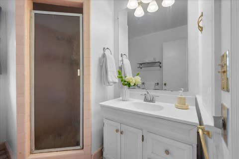 Tiny photo for 600 Sheridan Road, Winnetka, IL 60093 (MLS # 12718382)