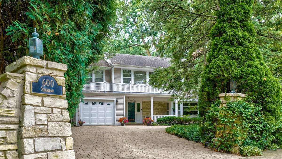 600 Sheridan Road