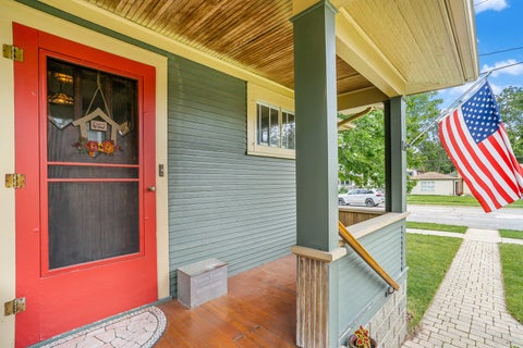 Tiny photo for 348 W Palatine Road, Palatine, IL 60067 (MLS # 12666372)
