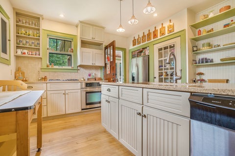 Tiny photo for 348 W Palatine Road, Palatine, IL 60067 (MLS # 12666372)