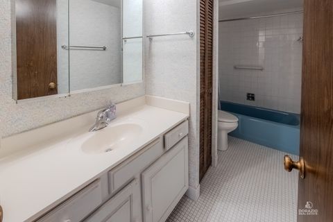 Tiny photo for 8216 Mulberry Court #8A, Palos Hills, IL 60465 (MLS # 12478166)