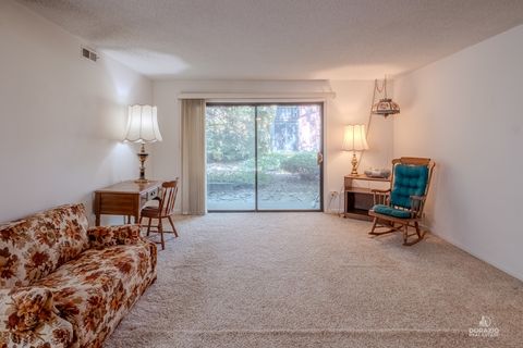 Tiny photo for 8216 Mulberry Court #8A, Palos Hills, IL 60465 (MLS # 12478166)