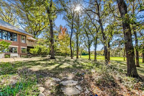 Tiny photo for 132 N Wynstone Drive, North Barrington, IL 60010 (MLS # 12186679)