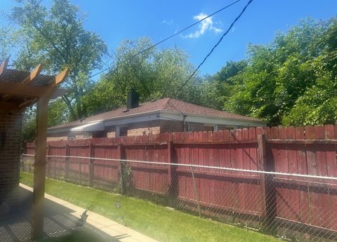 Tiny photo for 442 W 126th Street, Chicago, IL 60628 (MLS # 12467729)