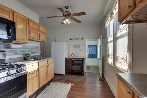 Tiny photo for 1031 S 12th Street, Quincy, IL 62301 (MLS # 12530016)