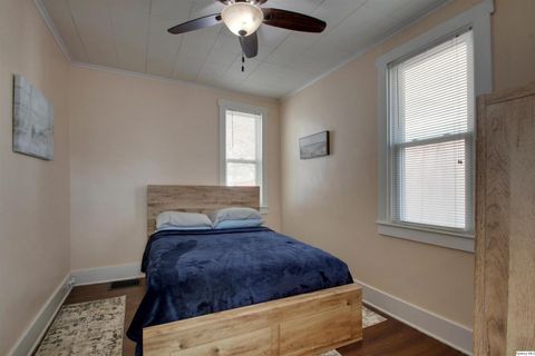 Tiny photo for 1031 S 12th Street, Quincy, IL 62301 (MLS # 12530016)