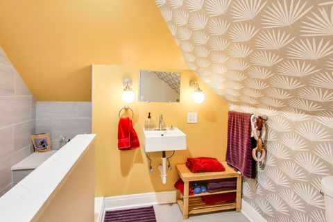 Tiny photo for 830 N Austin Boulevard, Oak Park, IL 60302 (MLS # 12557018)