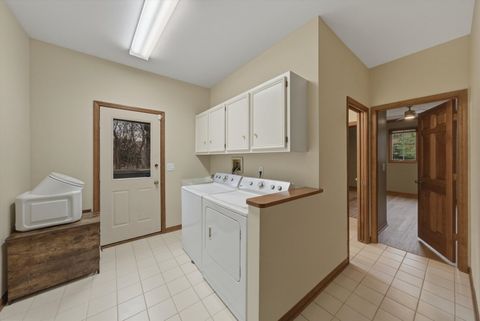 Tiny photo for 55 OAK CREEK Drive, Yorkville, IL 60560 (MLS # 12578152)