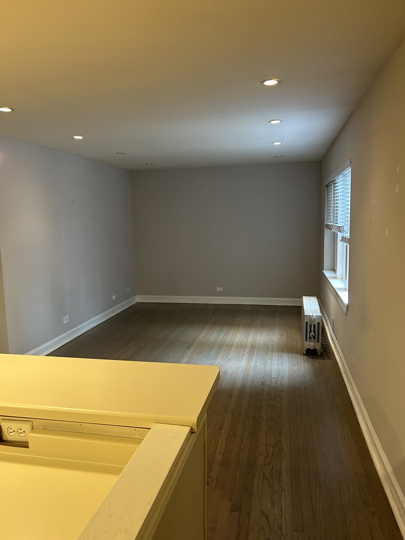 5440 N Campbell Avenue 2R