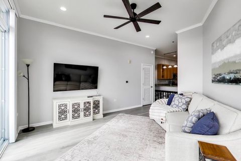 Tiny photo for 1199 E Port Clinton Road #701, Vernon Hills, IL 60061 (MLS # 12609284)