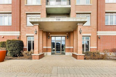 Tiny photo for 1199 E Port Clinton Road #701, Vernon Hills, IL 60061 (MLS # 12609284)