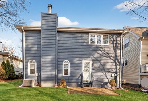 Tiny photo for 3946 Earlston Road, Downers Grove, IL 60515 (MLS # 12567611)