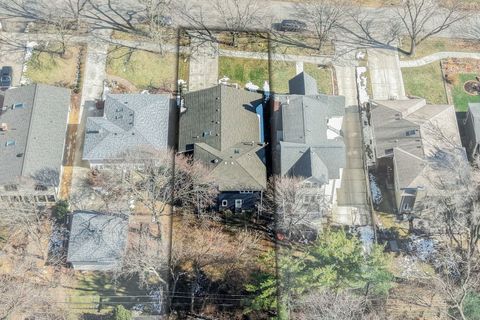 Tiny photo for 3946 Earlston Road, Downers Grove, IL 60515 (MLS # 12567611)