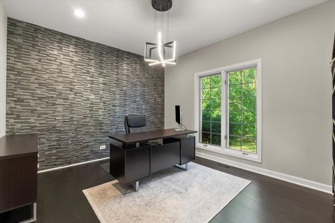 Tiny photo for 15W521 81st Street, Burr Ridge, IL 60527 (MLS # 12464613)