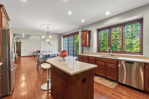 Tiny photo for 15W521 81st Street, Burr Ridge, IL 60527 (MLS # 12464613)