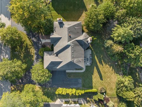 Tiny photo for 15W521 81st Street, Burr Ridge, IL 60527 (MLS # 12464613)