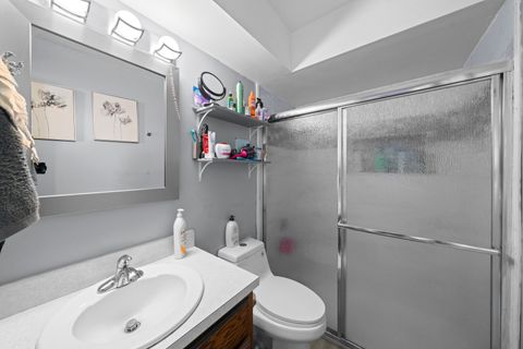 Tiny photo for 220 N Rosedale Avenue, Aurora, IL 60506 (MLS # 12602981)