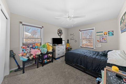 Tiny photo for 220 N Rosedale Avenue, Aurora, IL 60506 (MLS # 12602981)