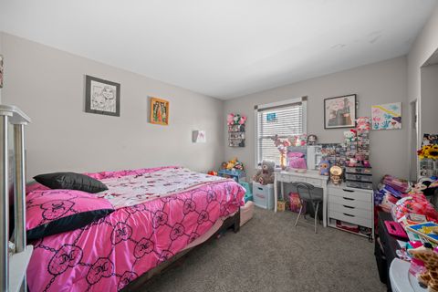 Tiny photo for 220 N Rosedale Avenue, Aurora, IL 60506 (MLS # 12602981)