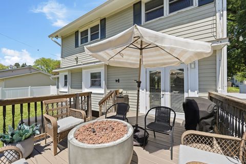 Tiny photo for 2717 E 37th Street, Davenport, IA 52807 (MLS # 12637315)