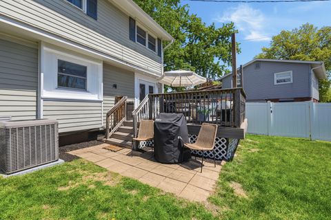 Tiny photo for 2717 E 37th Street, Davenport, IA 52807 (MLS # 12637315)