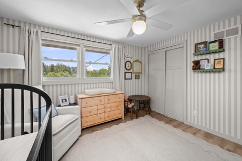 Tiny photo for 2717 E 37th Street, Davenport, IA 52807 (MLS # 12637315)