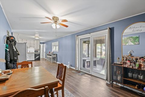 Tiny photo for 1715 Phillippe Drive, Mahomet, IL 61853 (MLS # 12502639)