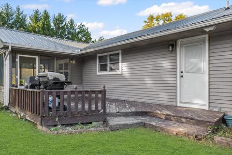 Tiny photo for 1715 Phillippe Drive, Mahomet, IL 61853 (MLS # 12502639)