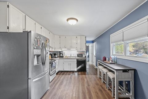 Tiny photo for 1715 Phillippe Drive, Mahomet, IL 61853 (MLS # 12502639)