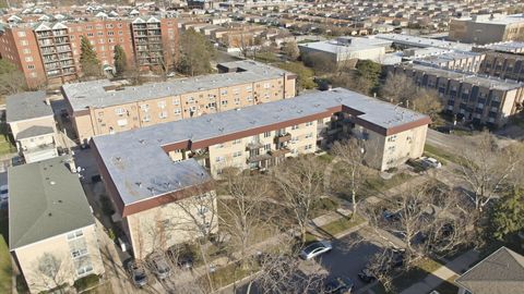 Tiny photo for 5211 N Potawatomie Avenue #206, Chicago, IL 60656 (MLS # 12616531)