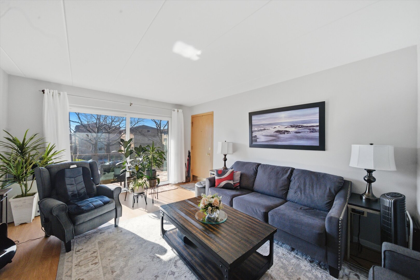 5211 N Potawatomie Avenue 206