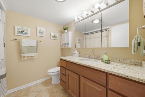 Tiny photo for 5211 N Potawatomie Avenue #206, Chicago, IL 60656 (MLS # 12616531)