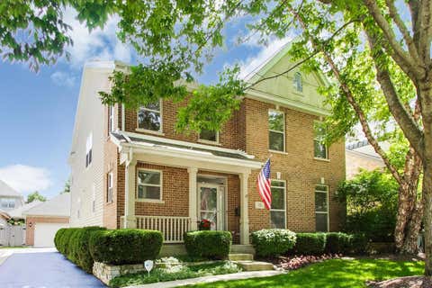 Photo of 29 PRALLS Loop, Highwood, IL 60040 (MLS # 12443558)