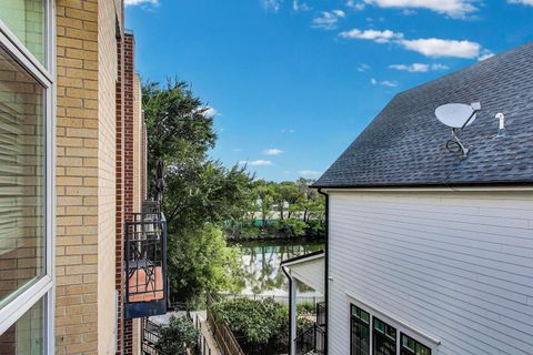 Tiny photo for 2823 N OAKLEY Avenue #K, Chicago, IL 60618 (MLS # 12468070)