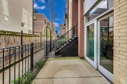 Tiny photo for 2823 N OAKLEY Avenue #K, Chicago, IL 60618 (MLS # 12468070)