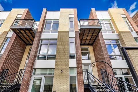 Photo of 2823 N OAKLEY Avenue #K, Chicago, IL 60618 (MLS # 12468070)