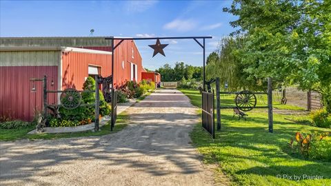 Tiny photo for 5N487 County Line Road, Maple Park, IL 60151 (MLS # 12454440)