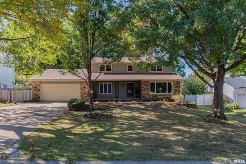 Photo of 4324 SPRING Street, Davenport, IA 52807 (MLS # QC4268779)