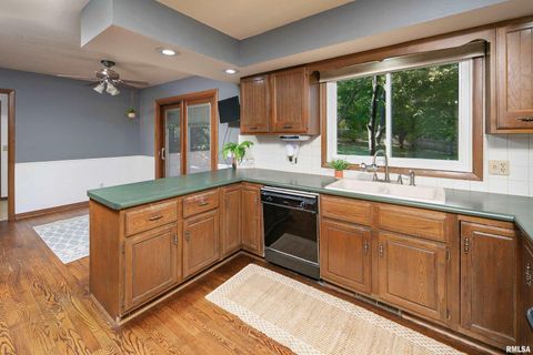 Tiny photo for 4324 SPRING Street, Davenport, IA 52807 (MLS # QC4268779)