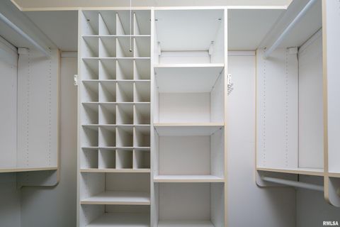 Tiny photo for 4324 SPRING Street, Davenport, IA 52807 (MLS # QC4268779)