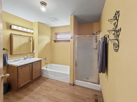 Tiny photo for 167 N Eagle Island Road, Kankakee, IL 60901 (MLS # 12604953)